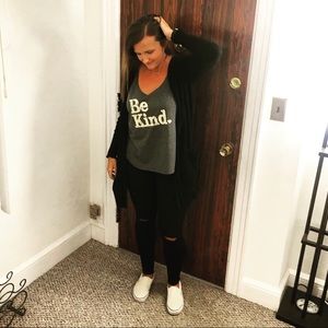 Meet your Posher, Robin